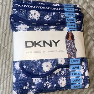 🆕NWT DKNY blue white sleep jogger pajama set with eye mask, Size Large